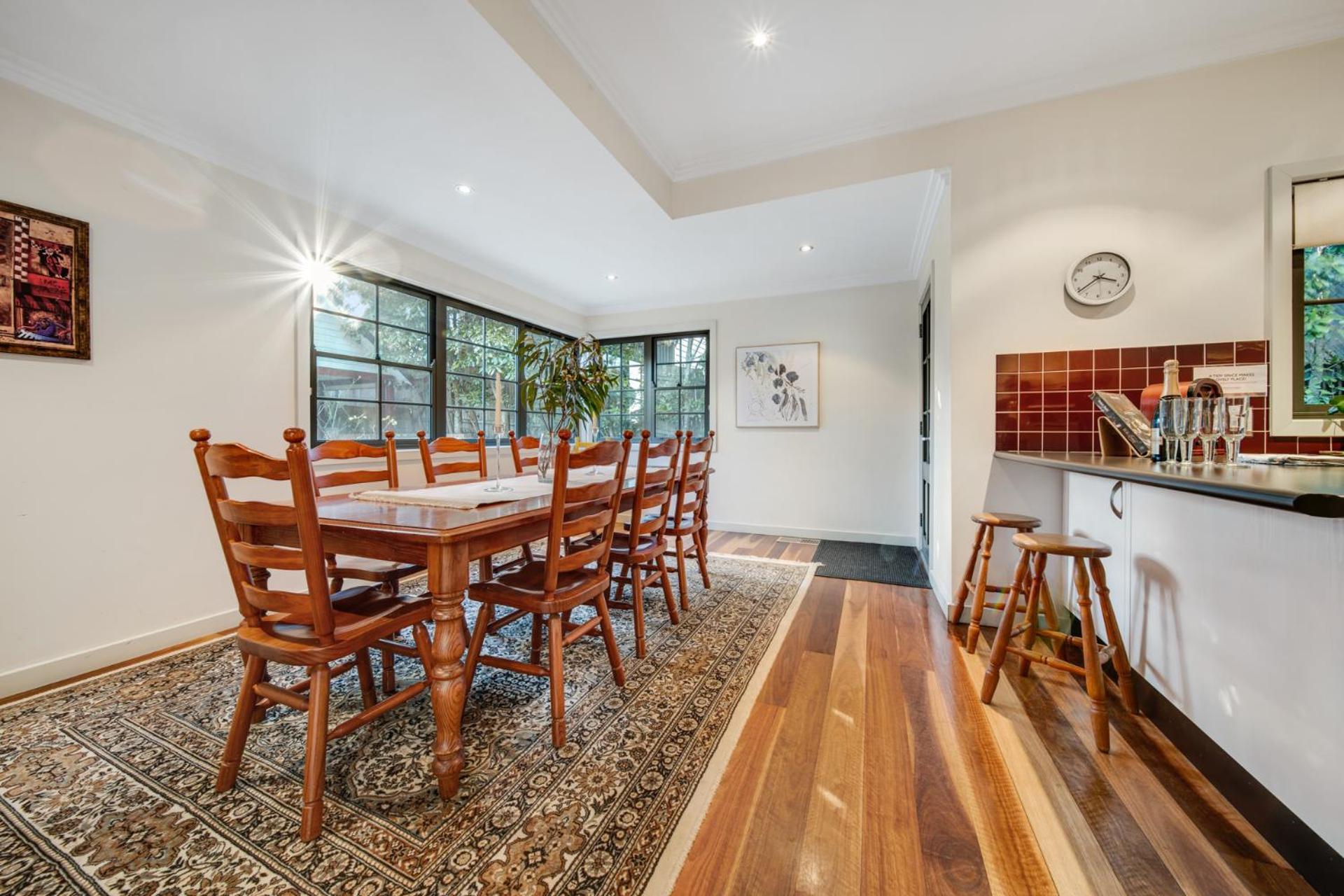 Whispering Pines Holiday home *