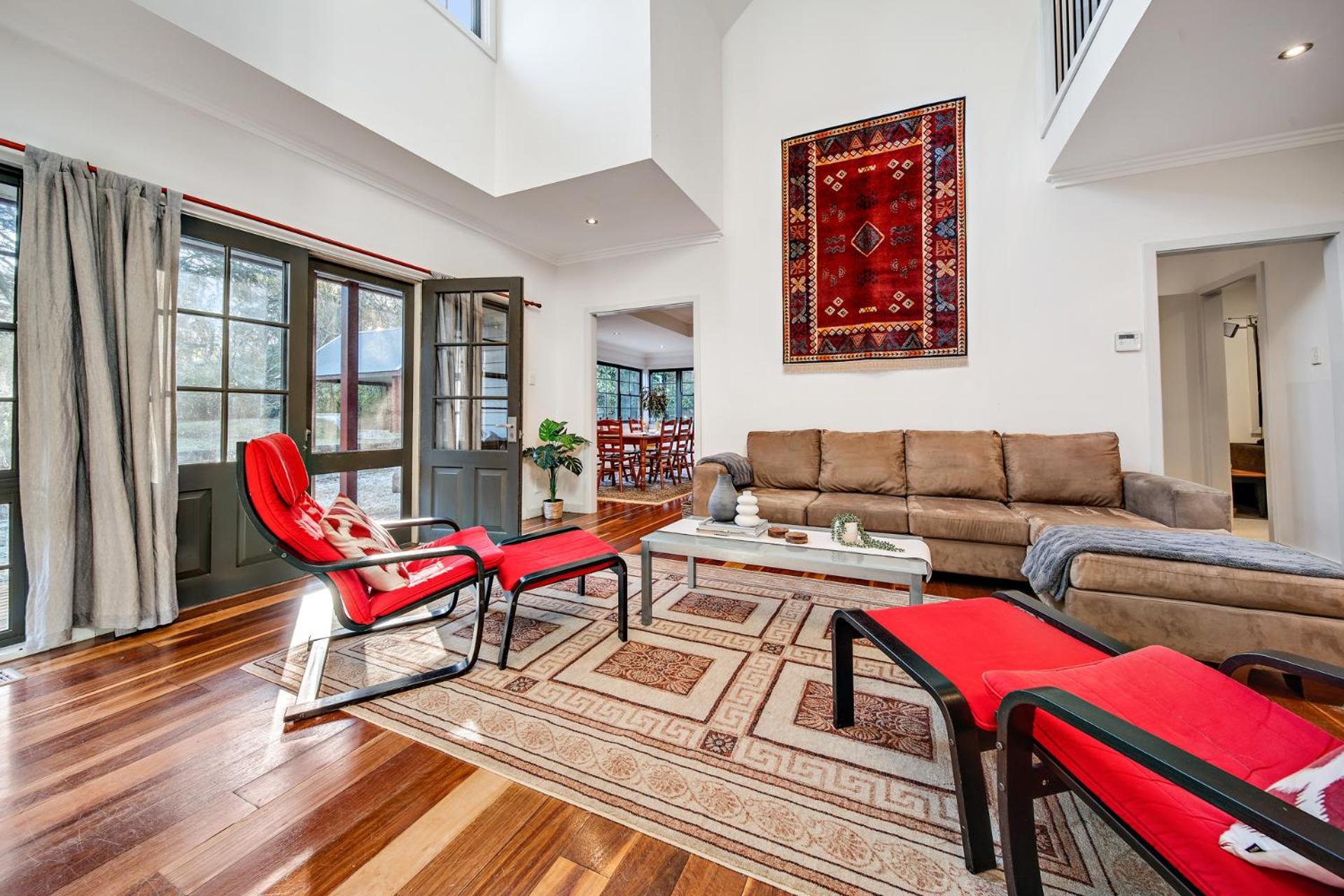 Whispering Pines Holiday home *