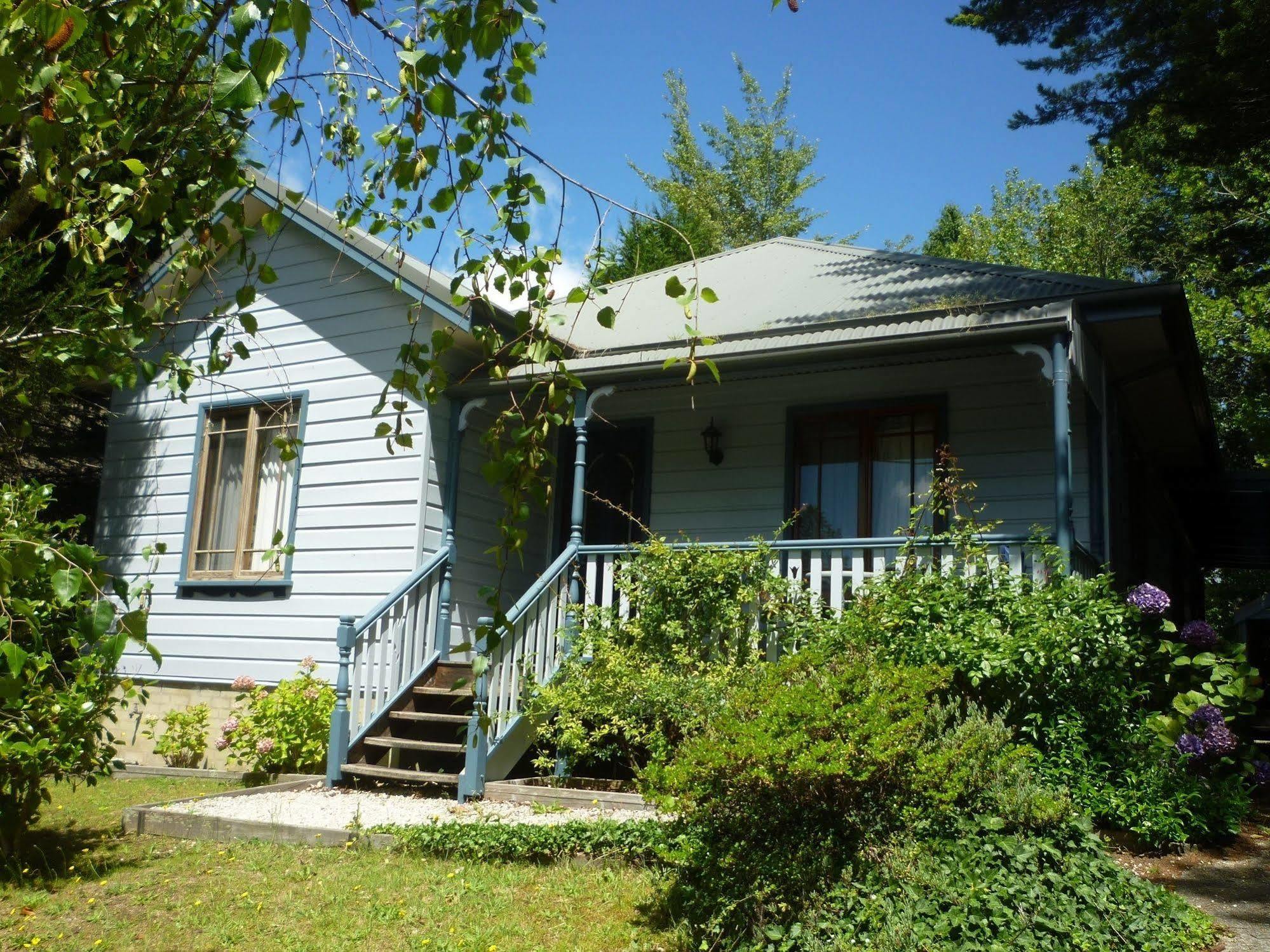 Whispering Pines Holiday home